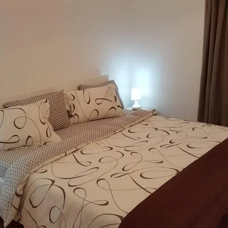 Fantasy Apartment *